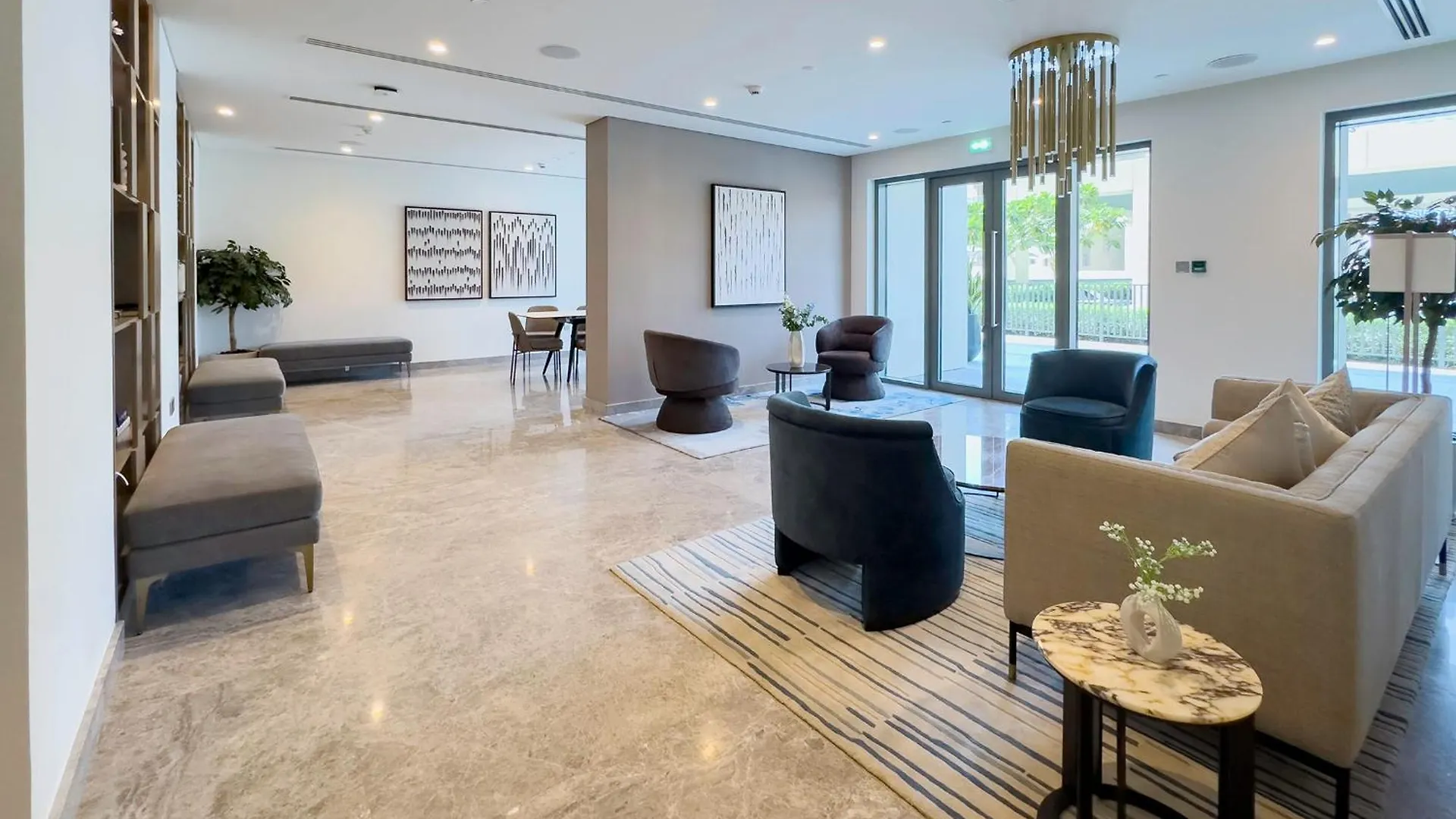 Stunning 2Br Burj Khalifa View Apartment Dubai
