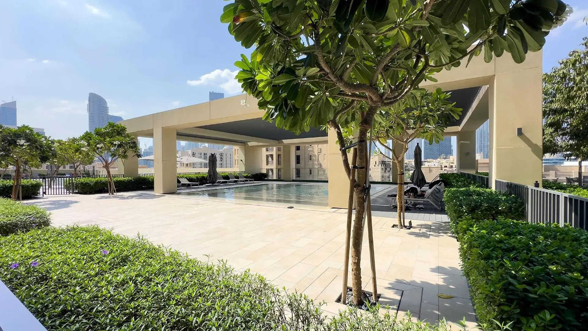 Stunning 2Br Burj Khalifa View Apartment Dubai